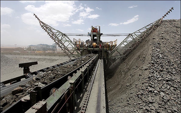 خروج هندی ها از پروژه حاجی گک سنگ آهن افغانستان به کمک فولاد ایران می آید