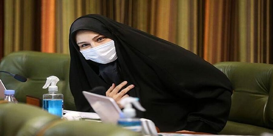 قرائت دست نوشته سردار سلیمانی توسط دخترش / من به دنبال قاتلم می‌گردم / گلوی من آماده بریدن است