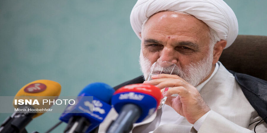 تکذیب شایعات مطرح شده درباره خانواده اژه‌ای از سوی او