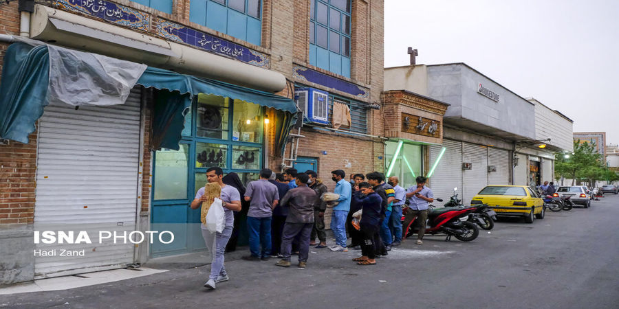 حوالی افطار؛ محله امامزاده یحیی و خیابان سی تیر |تصاویر