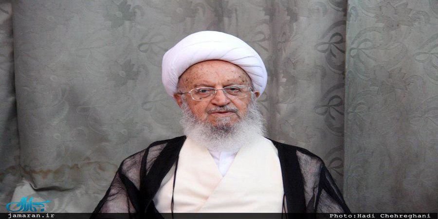 آیت‌الله مکارم شیرازی: در حادثۀ آبادان دستگاه‌های مختلفی کوتاهی کردند/ نباید مردم را ناامید کرد