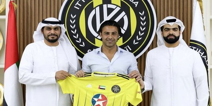 نخستین خرید فرهاد مجیدی در امارات+ عکس