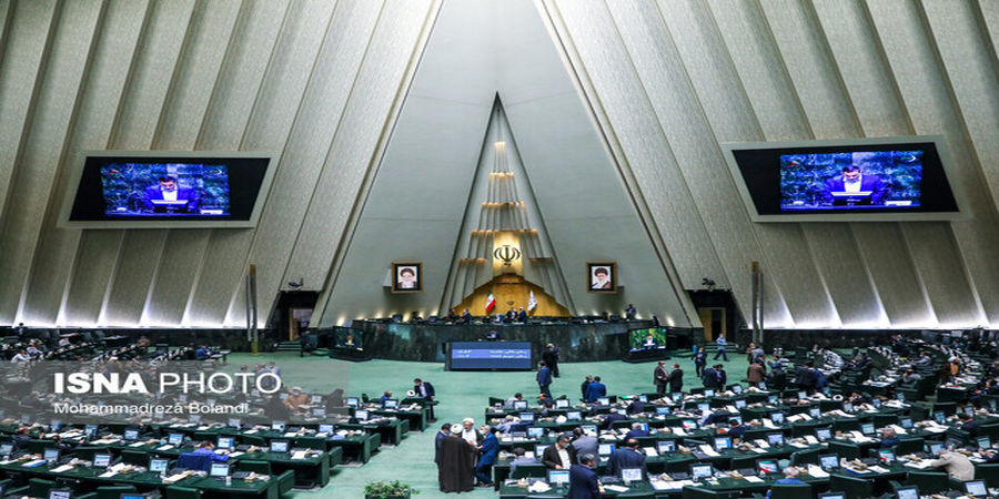 طرح سوال نمایندگان از وزیر کار به هفته آینده موکول شد