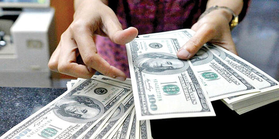 ردپای روس ها در بازار دلار ایران / پیش بینی قیمت دلار امروز