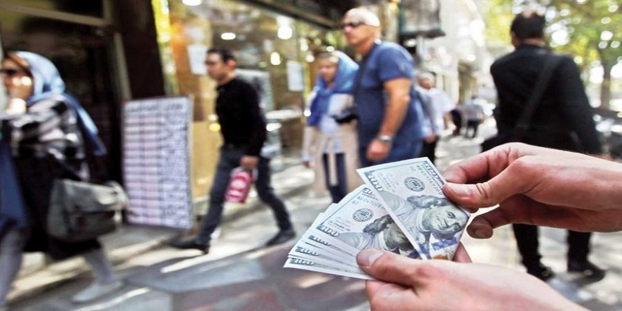 بازار ارز منتظر توئیت های شمخانی / سکته در کشف قیمت دلار