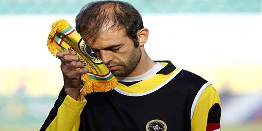 حرف‌های عجیب یک مجری علیه محرم نویدکیا/ حضور او شبیه فیلم‌های هندی بود!