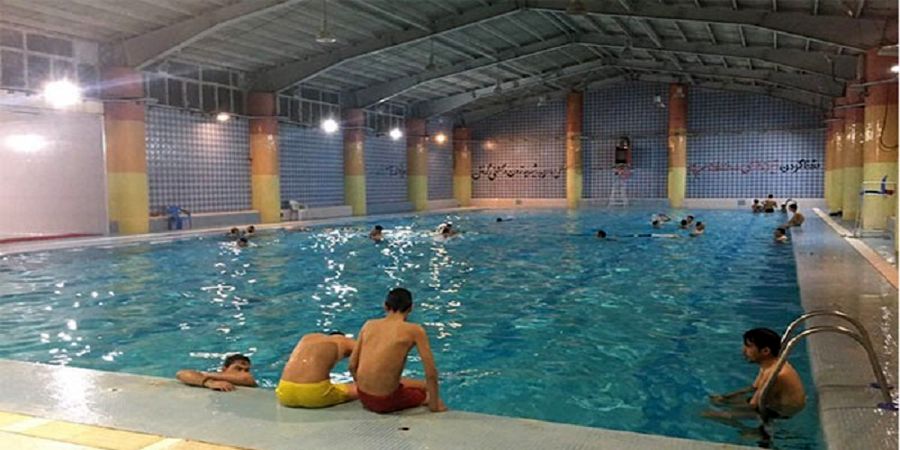 استخر روباز لاکچری ثروتمندان در زمستان!+ عکس
