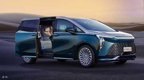 بیوک 2023 GL8 Century معرفی شد