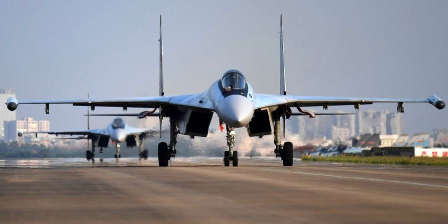 این جنگنده قدرتمند در مسیر ورود به ایران / جنگنده Su-35S را بشناسید + تصاویر